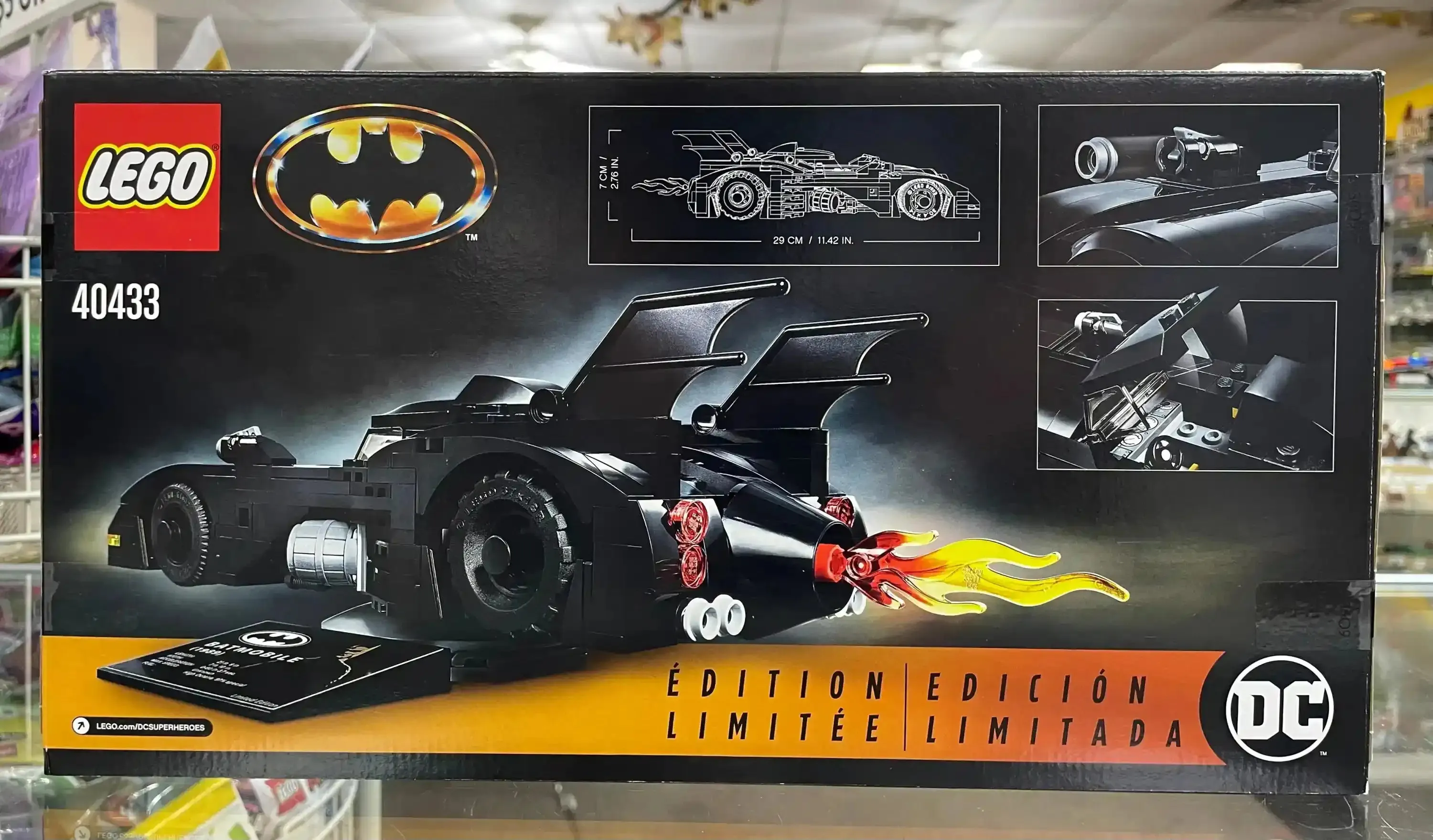 1989 Batmobile - Limited Edition (Play-Scale Version), 40433