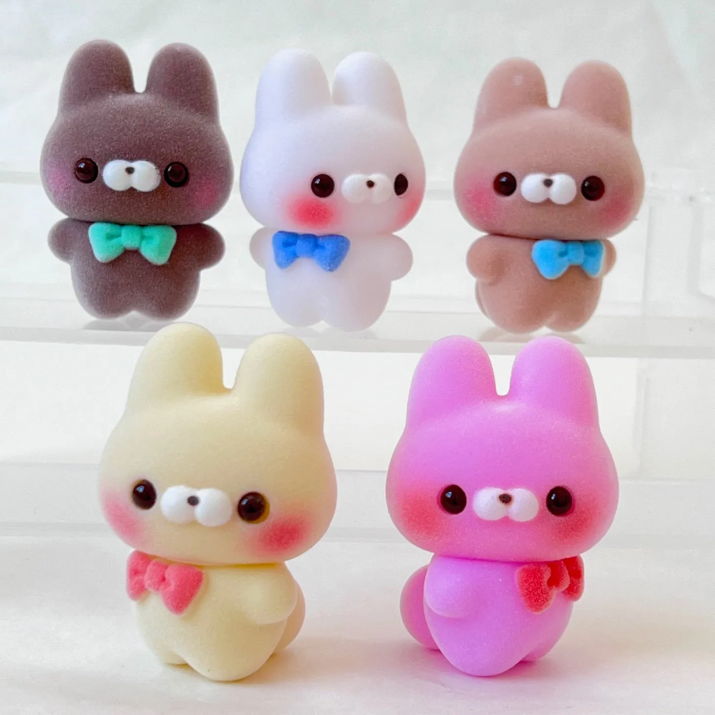 70707 RABBIT FIGURINES-10