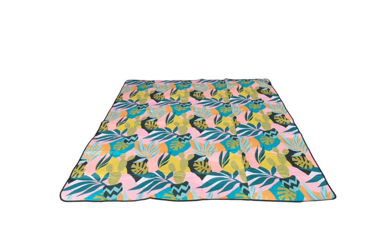 Kollab Picnic Rug