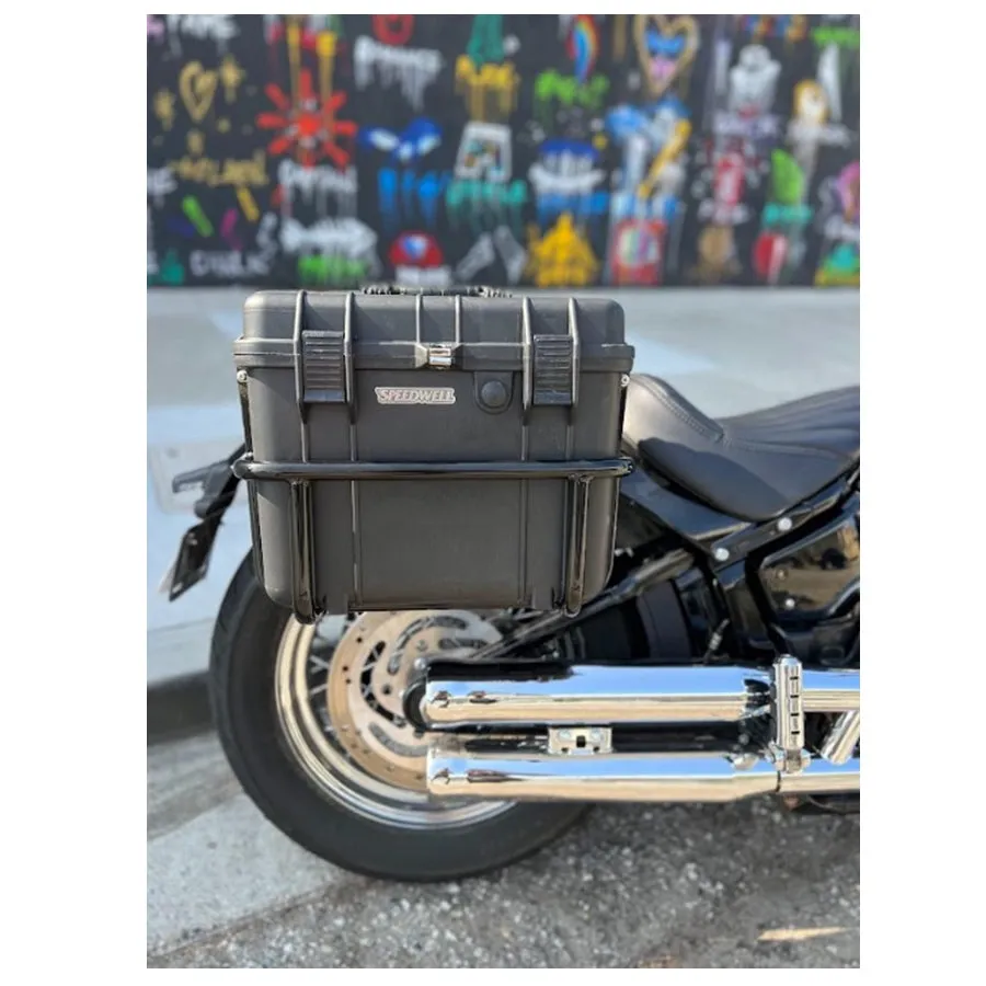 Speedwell Vigilante Saddlebags - Harley M8 Softail (with tail light/turn signal kit)